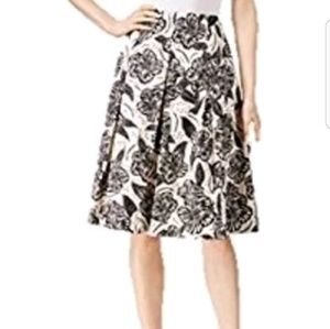 Charter Club Women's Floral Printed Pleated Knee-L